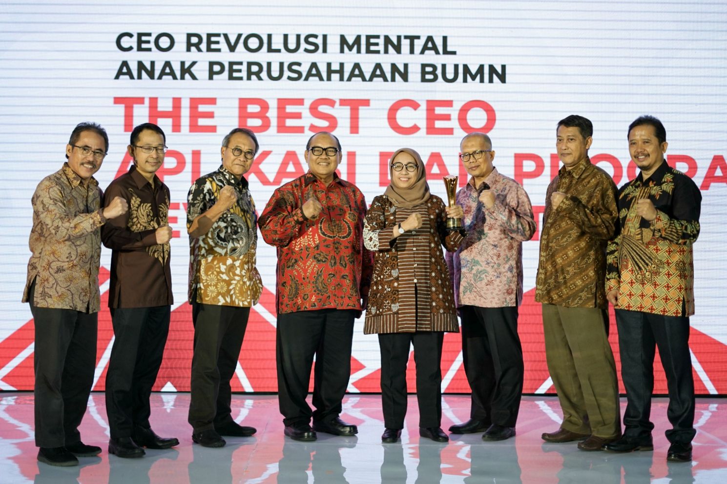 pt angkasa pura solusi won two prestigious awards at the bumn track - mental revolution awards 2019