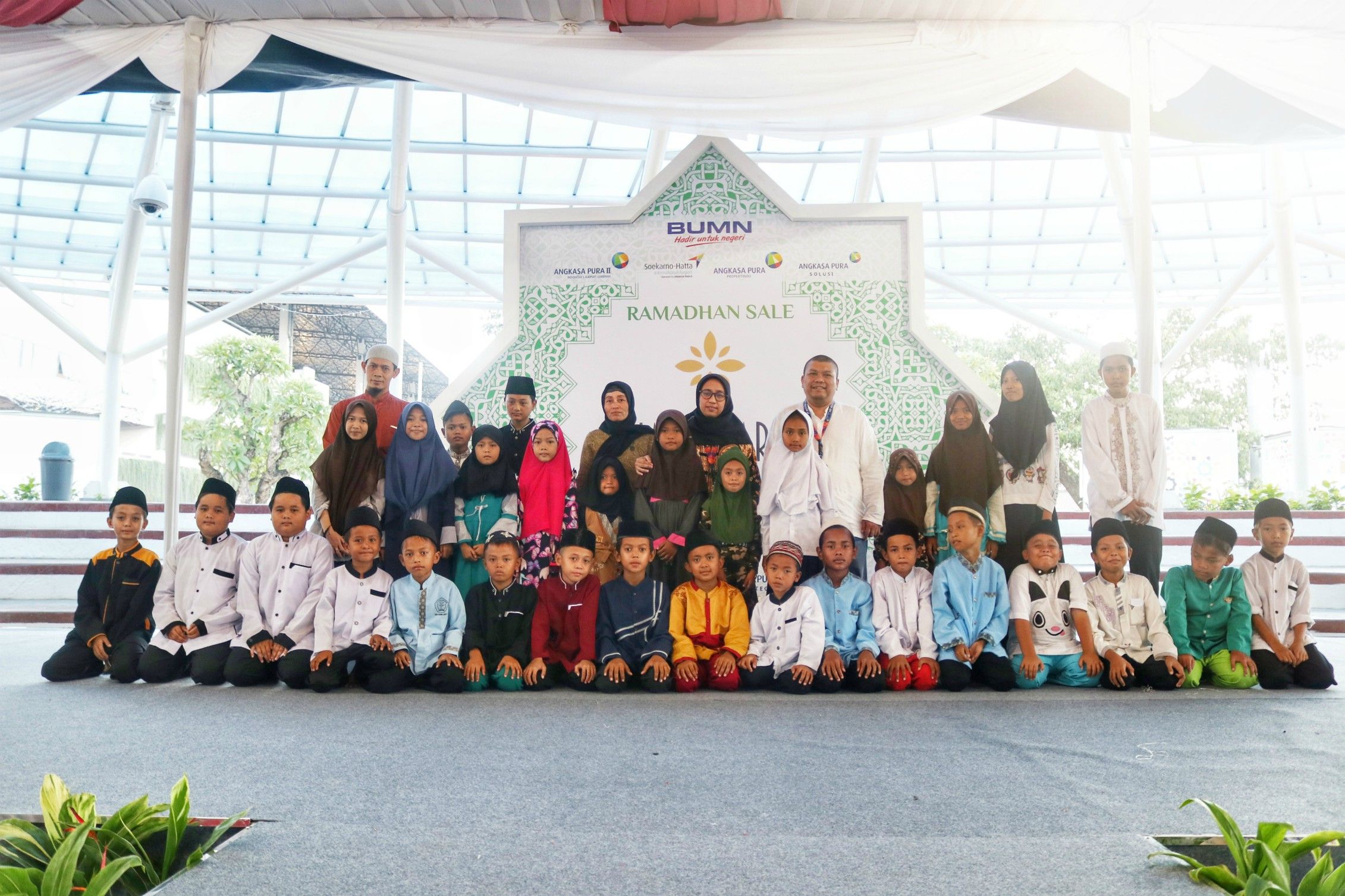  invite orphans, pt angkasa pura solusi to hold iftar dinner (break a fast) event